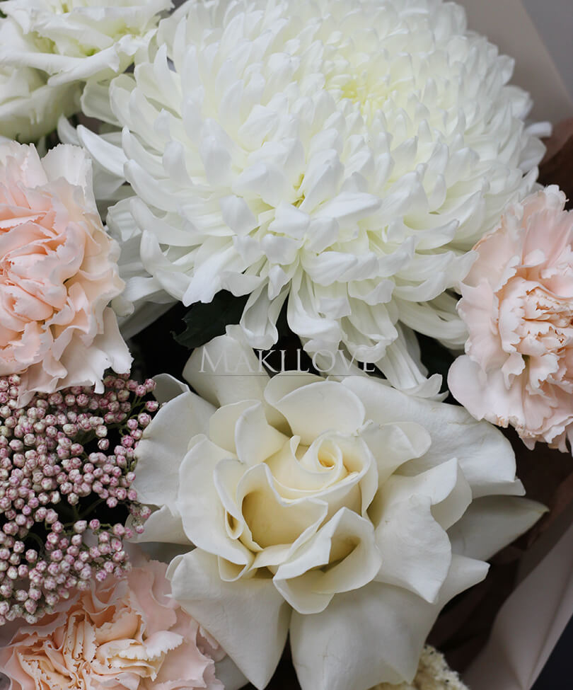 Авторский букет «Капсула»