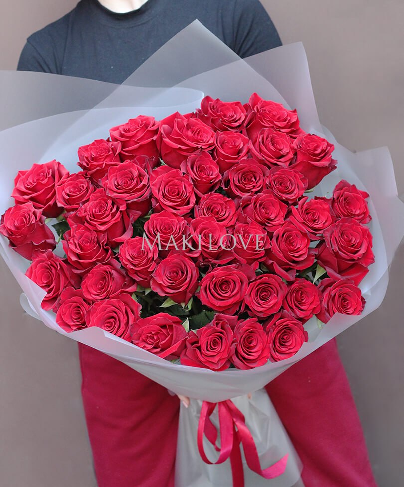 Букет из 41 красной розы