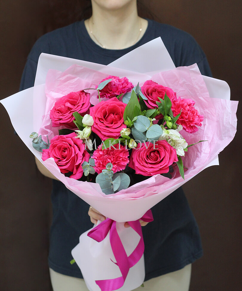 Букет цветов «Пинчер»