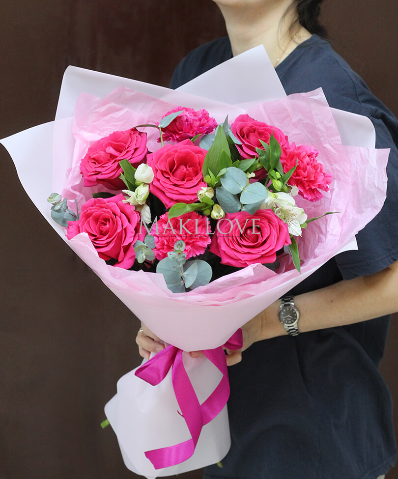 Букет цветов «Пинчер»