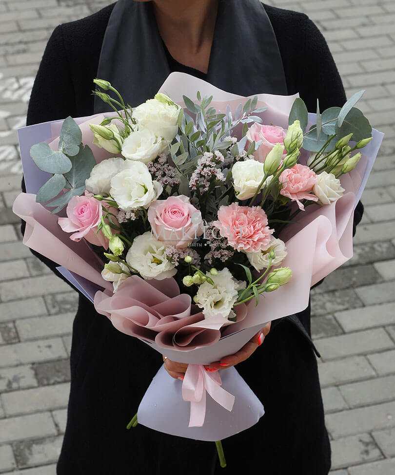 Букет цветов «Стильный сюрприз» - купить с доставкой в Челябинске