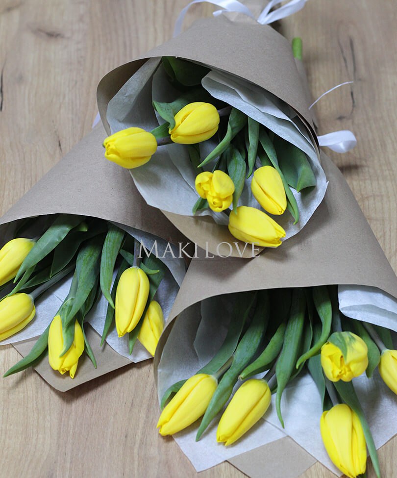 Весенние букеты для корпоративных заказов №1