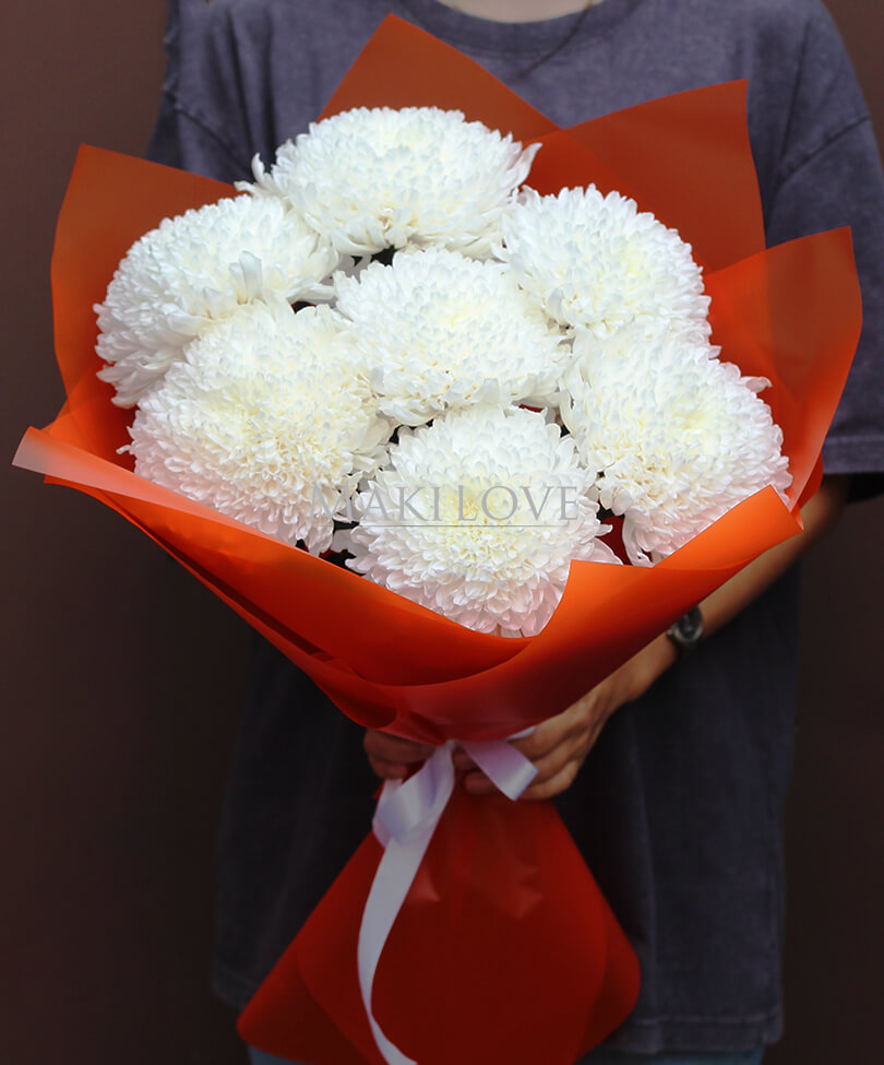 Букет из 7 одноголовых хризантем