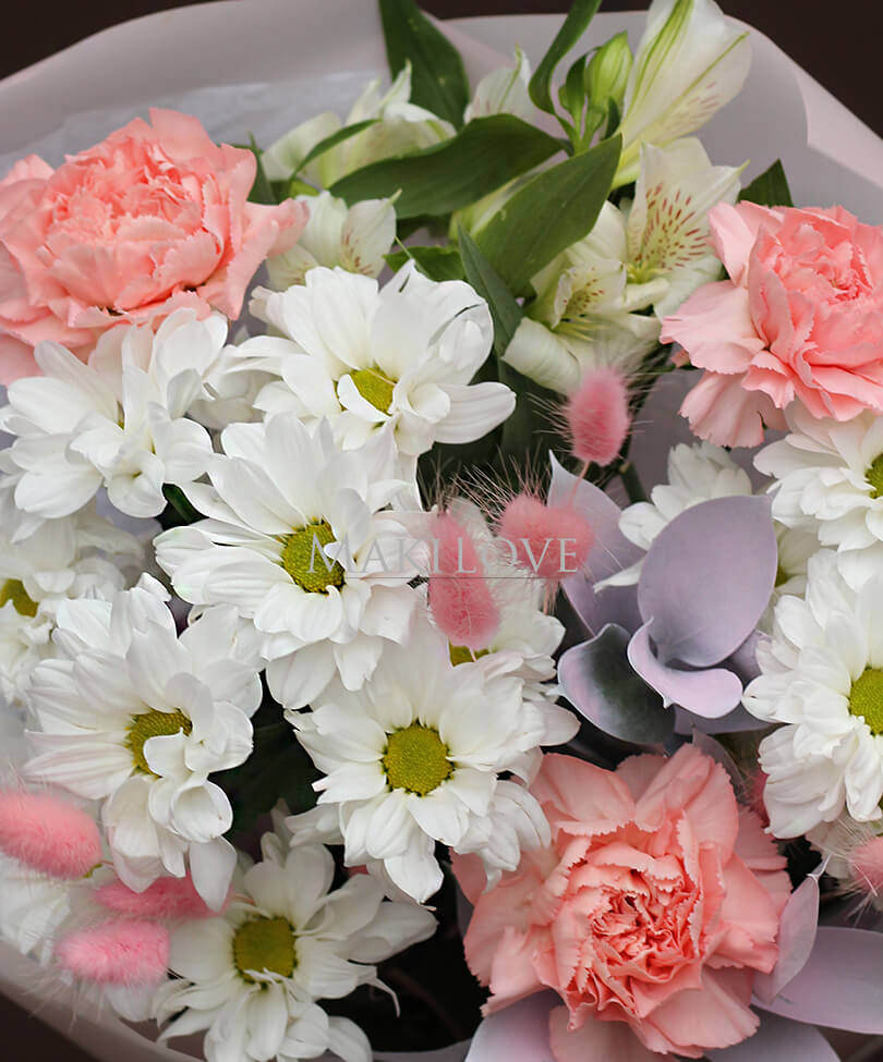 Букет «Очарование скромности»