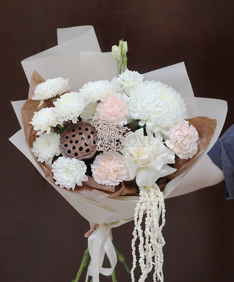 Авторский букет «Капсула»