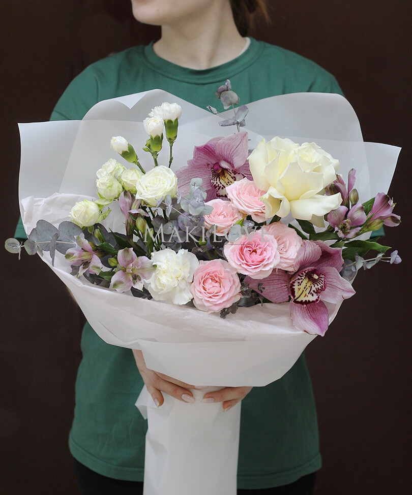 Букет с розой и орхидеей "Шёлк"