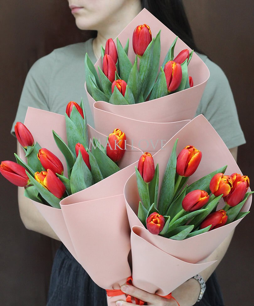 Весенние букеты для корпоративных заказов №2