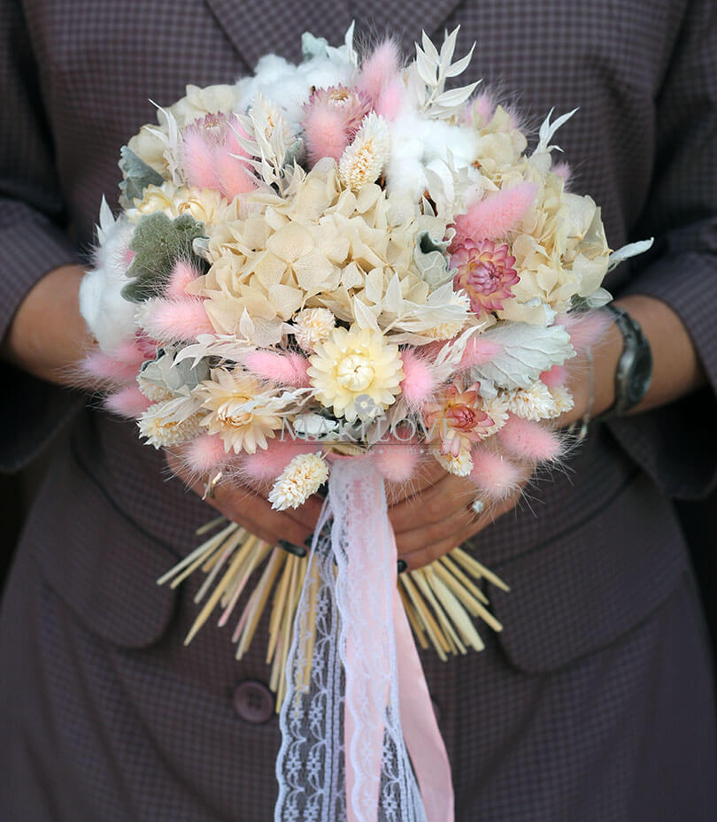 Свадебный букет невесты из сухоцветов №35