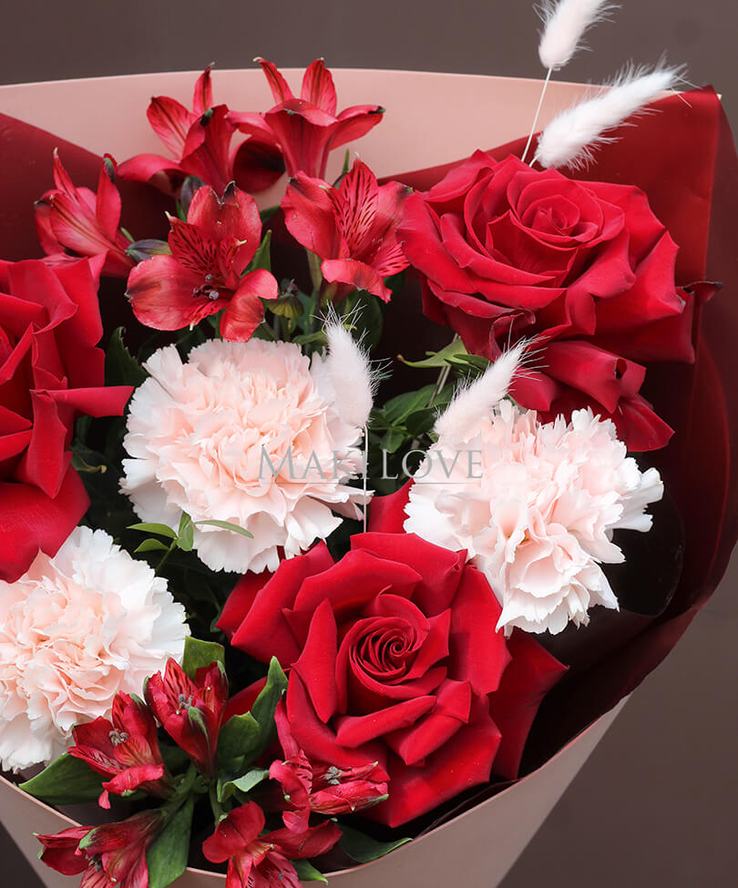 Букет с французскими розами "Секретный сад"