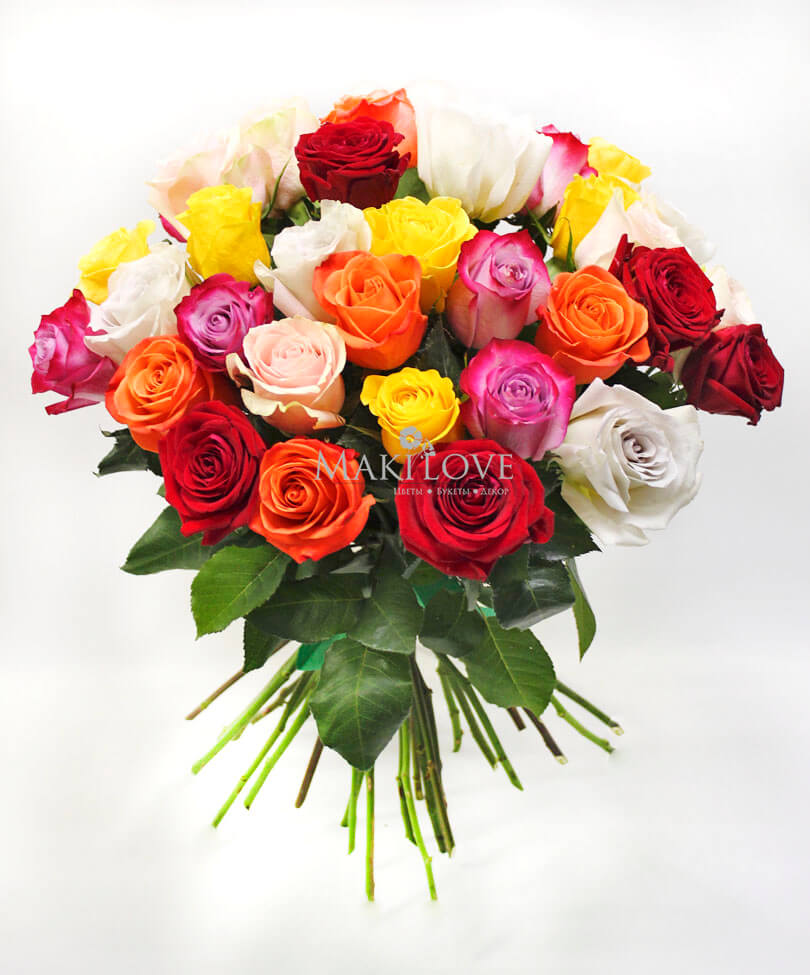 35 разноцветных роз