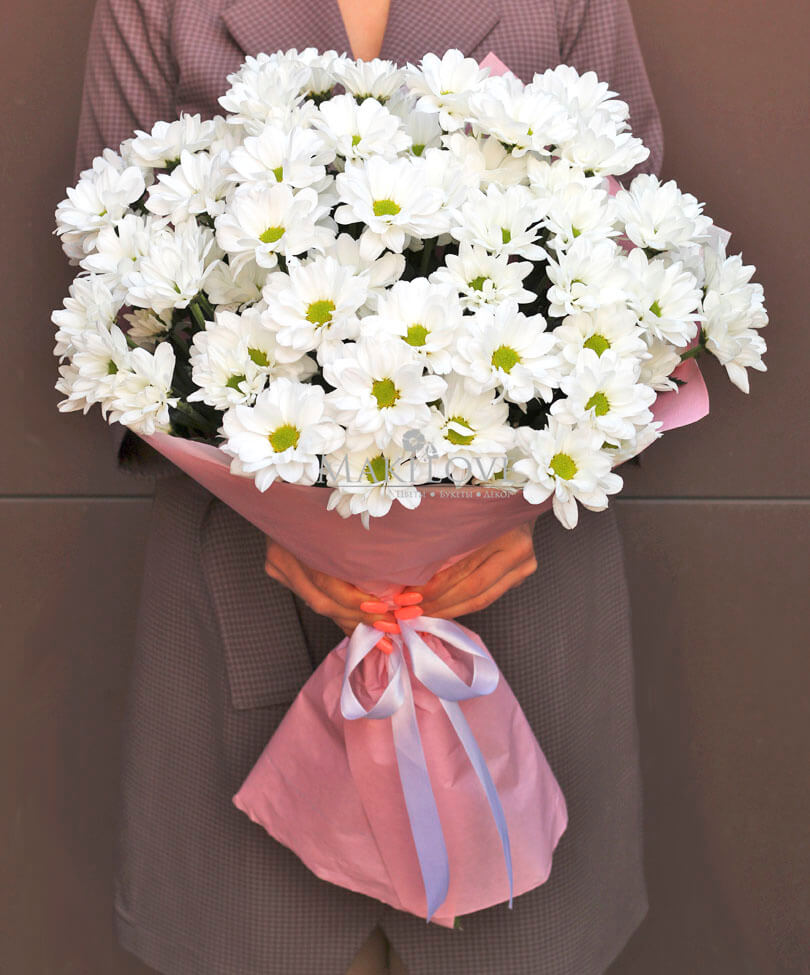 Букет из 9 хризантем