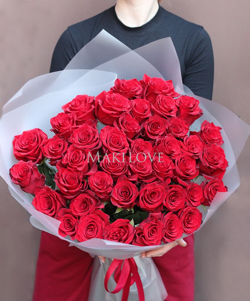 Букет из 41 красной розы