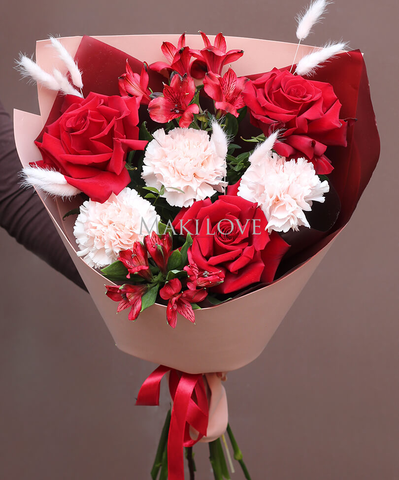 Букет с французскими розами "Секретный сад"