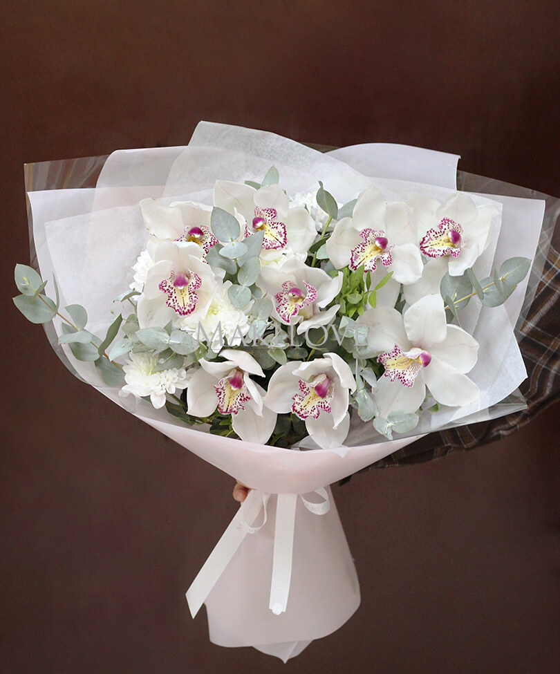 Букет орхидей «Незабываемый момент»