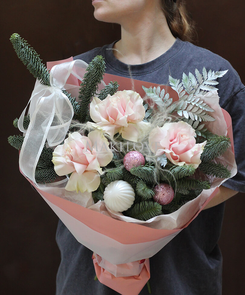 Новогодний букет «С Наступающим!»