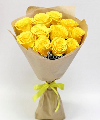11 желтых роз в крафт бумаге
