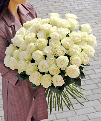 Букет из 51 белой розы «Premium»