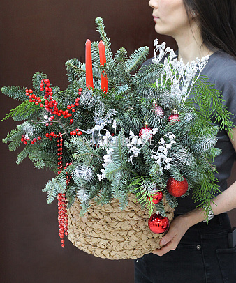 Новогодняя композиция «Winter» из нобилиса 