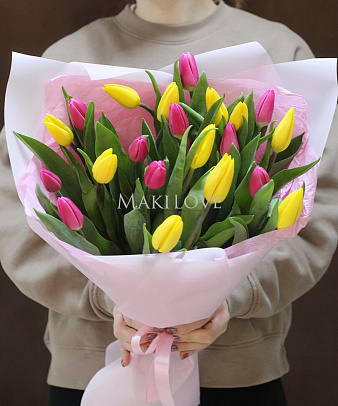 Букет из 21 тюльпана