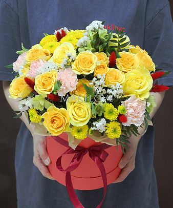 Букет «Бурано» в шляпной коробке