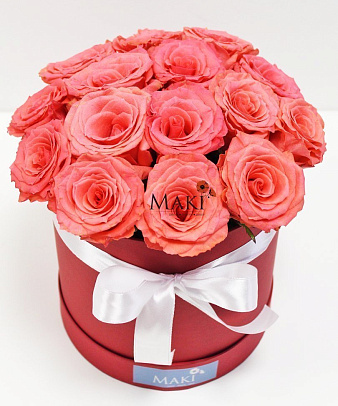 Букет роз в шляпной коробке «Казань»